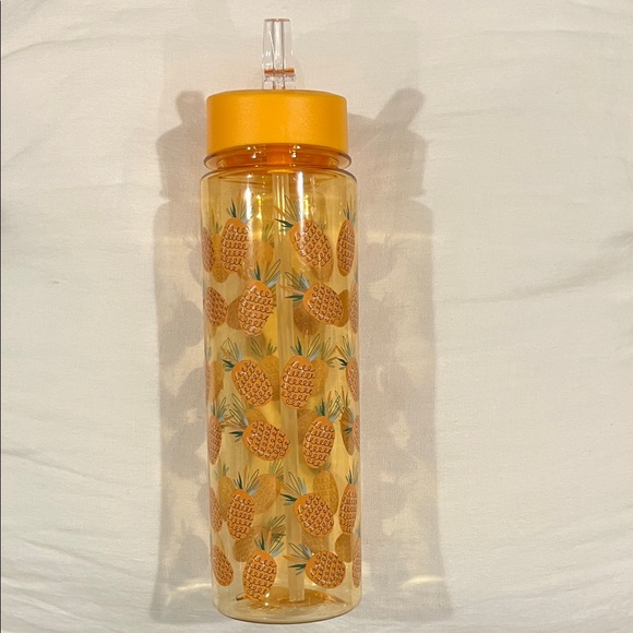 Tropical Pineapple Orange Plastic Water Bottle - Picture 1 of 2